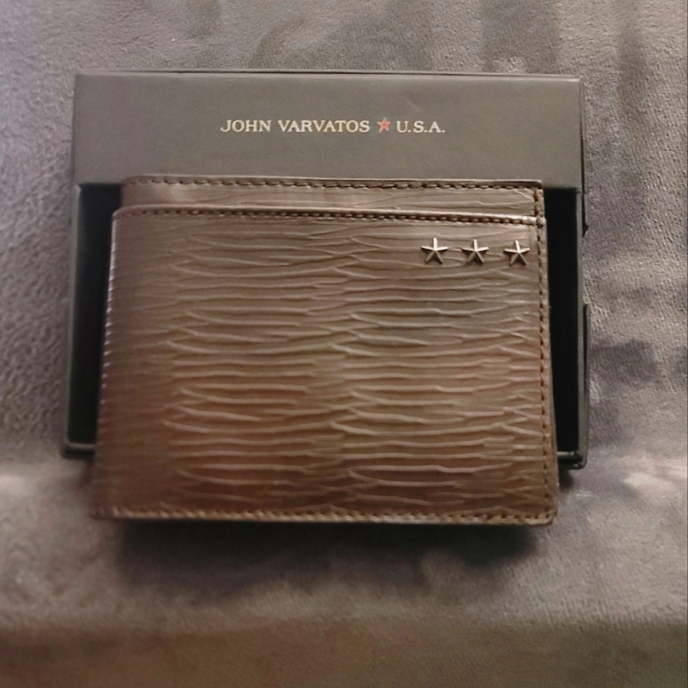 John varvatos wallet.